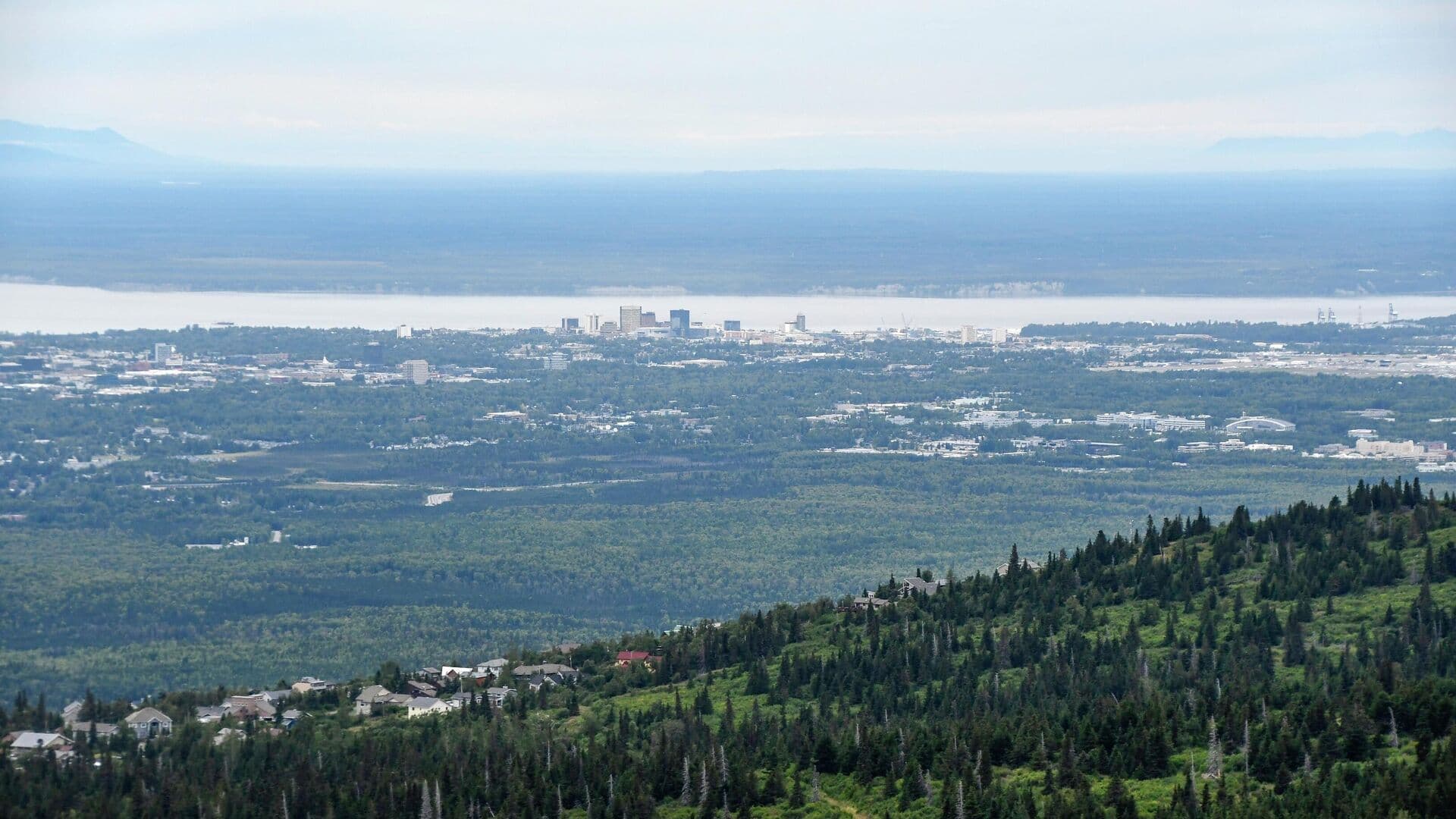 Военные США утверждают, что отследили российские самолеты в районе Аляски