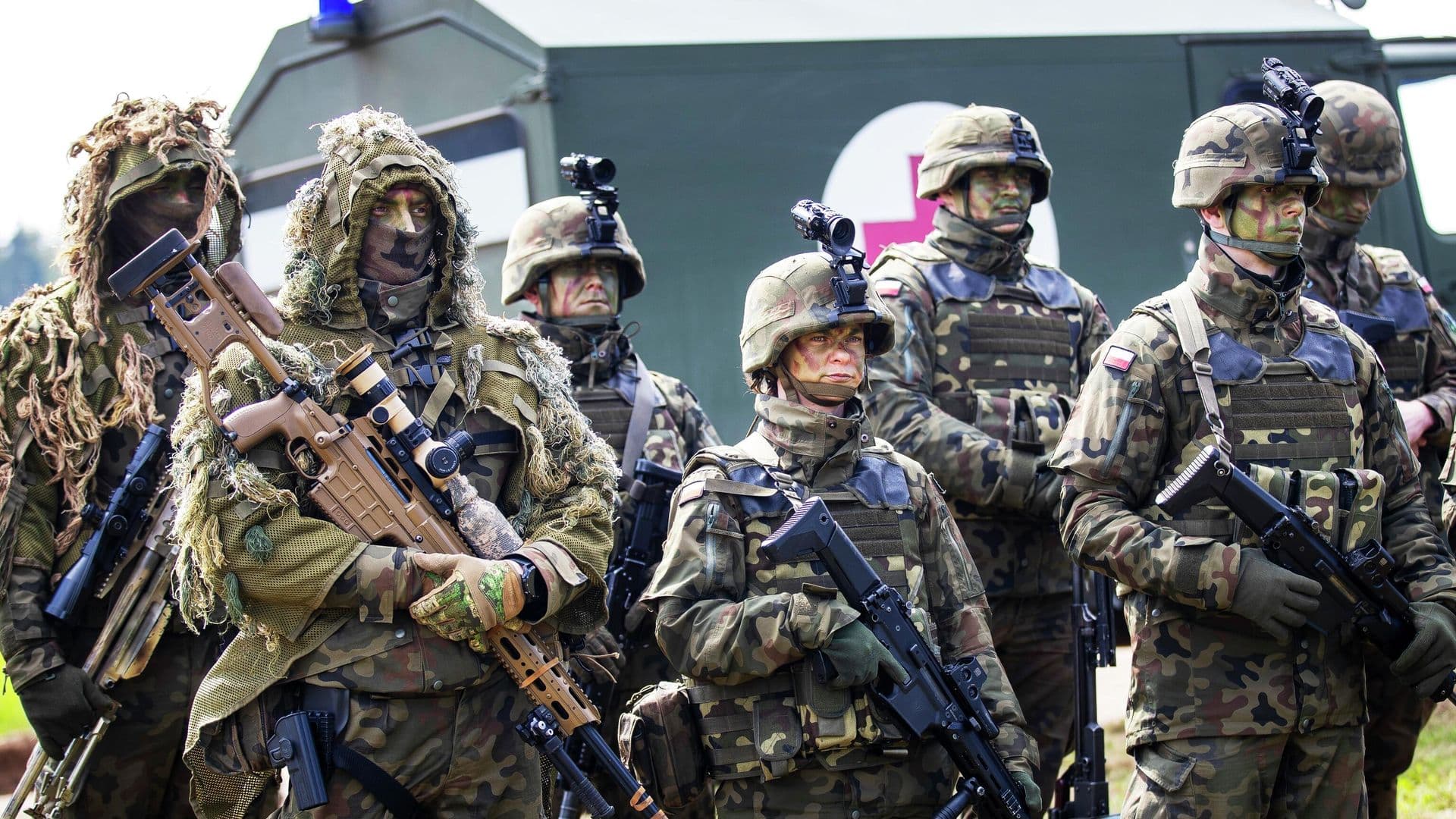 Польские военные сообщили об обнаружении летающего объекта