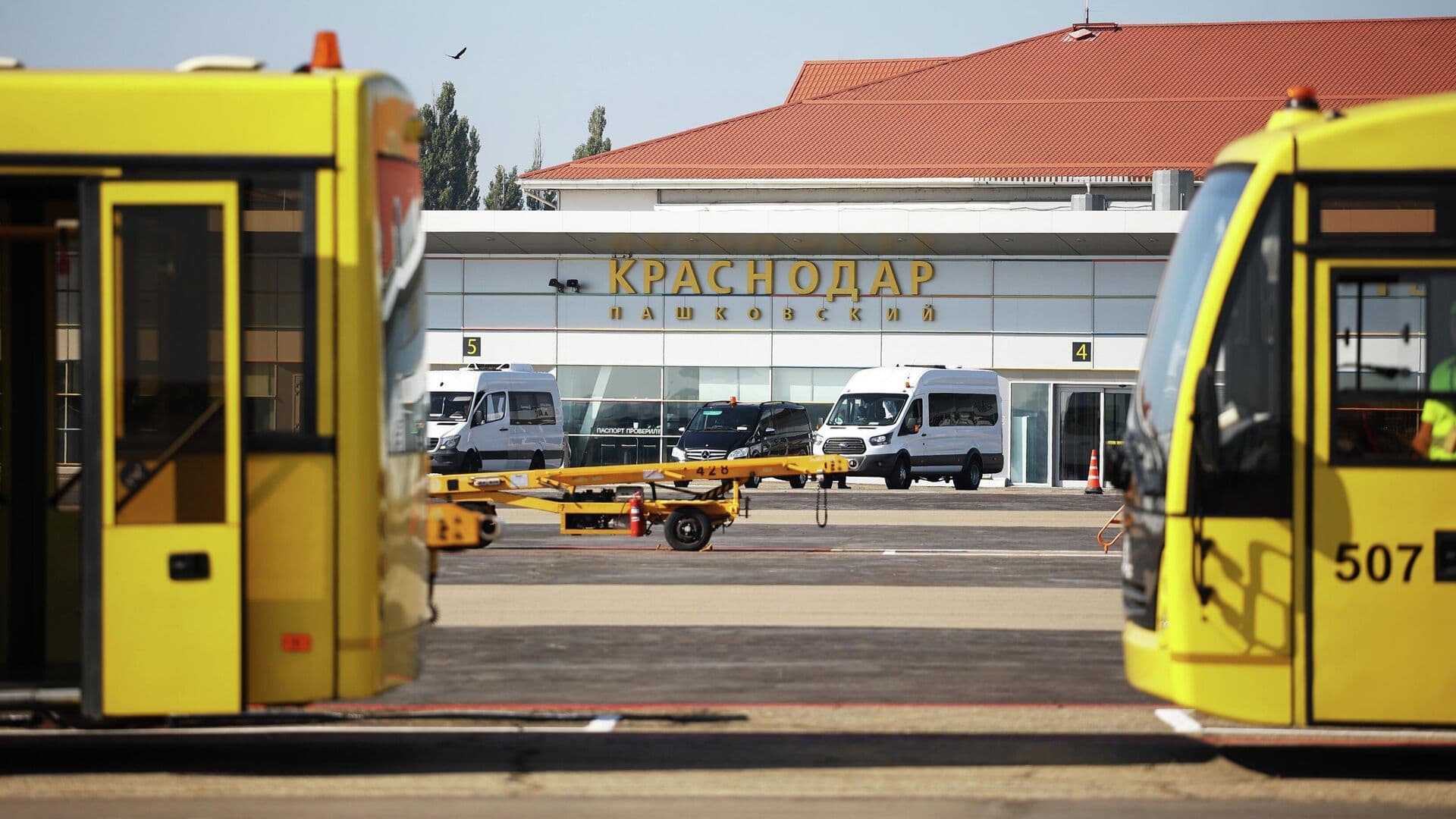 В аэропорту Краснодара сняли временные ограничения