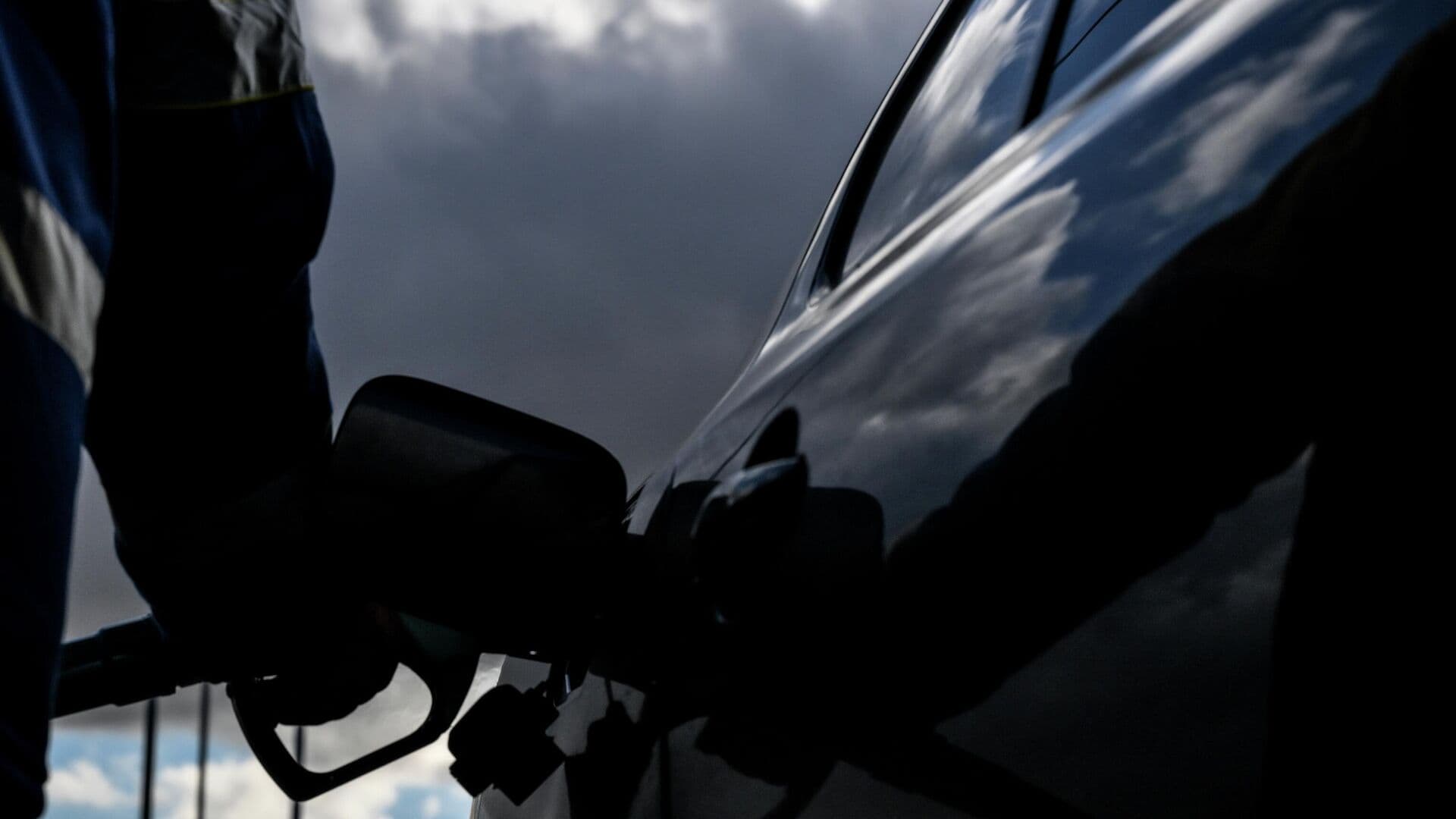 В Нидерландах подорожал бензин