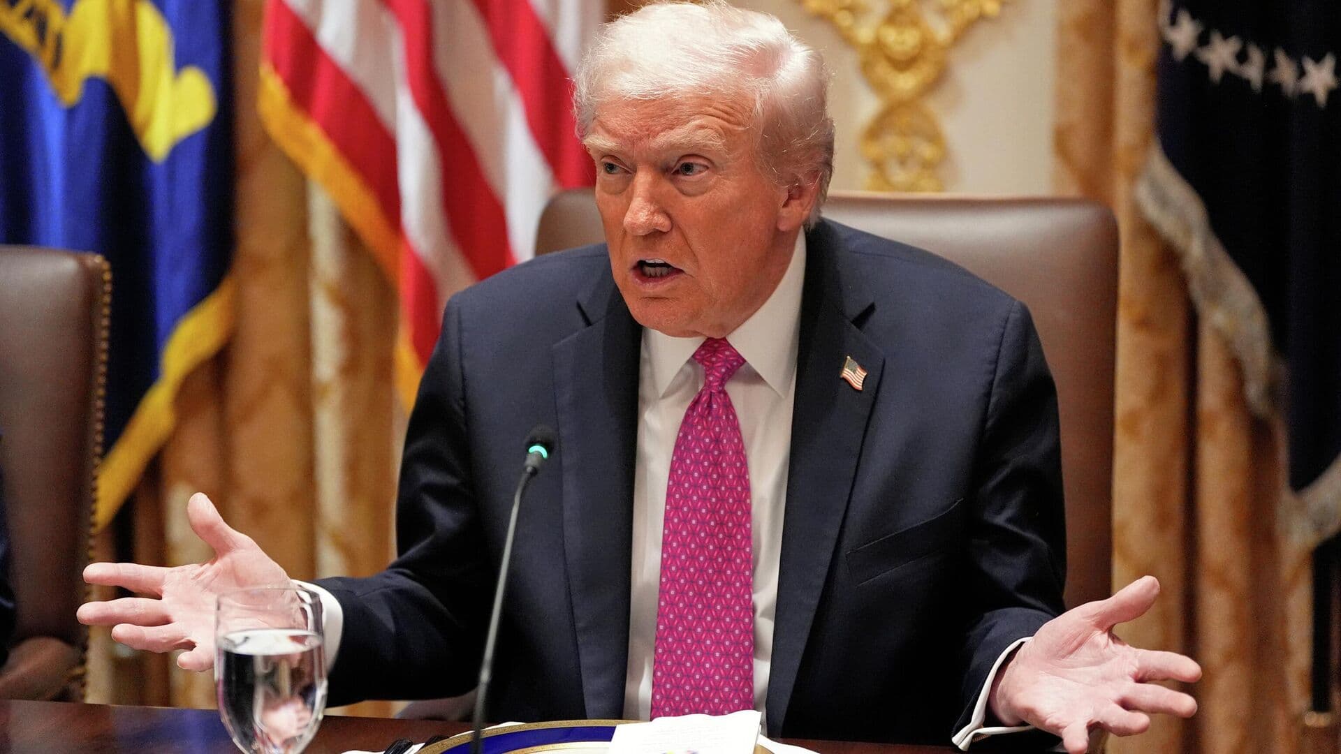 "Он так бесит": во Франции высказались об ударе Трампа по Зеленскому