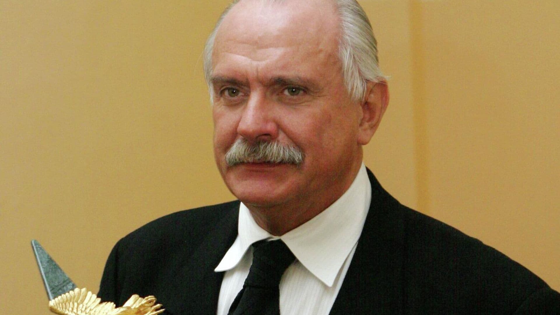 Михалков назвал вычеркивание из фильмов сцен с наркотиками глупостью