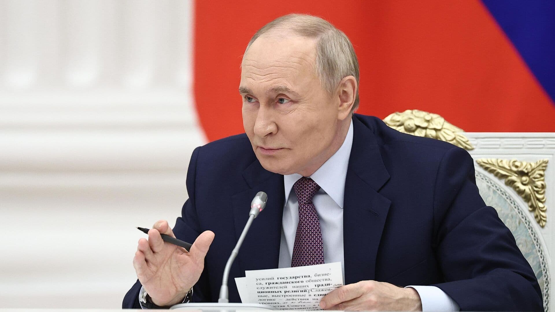 Путин дал поручения ЦИК по проведению выборов в новых регионах