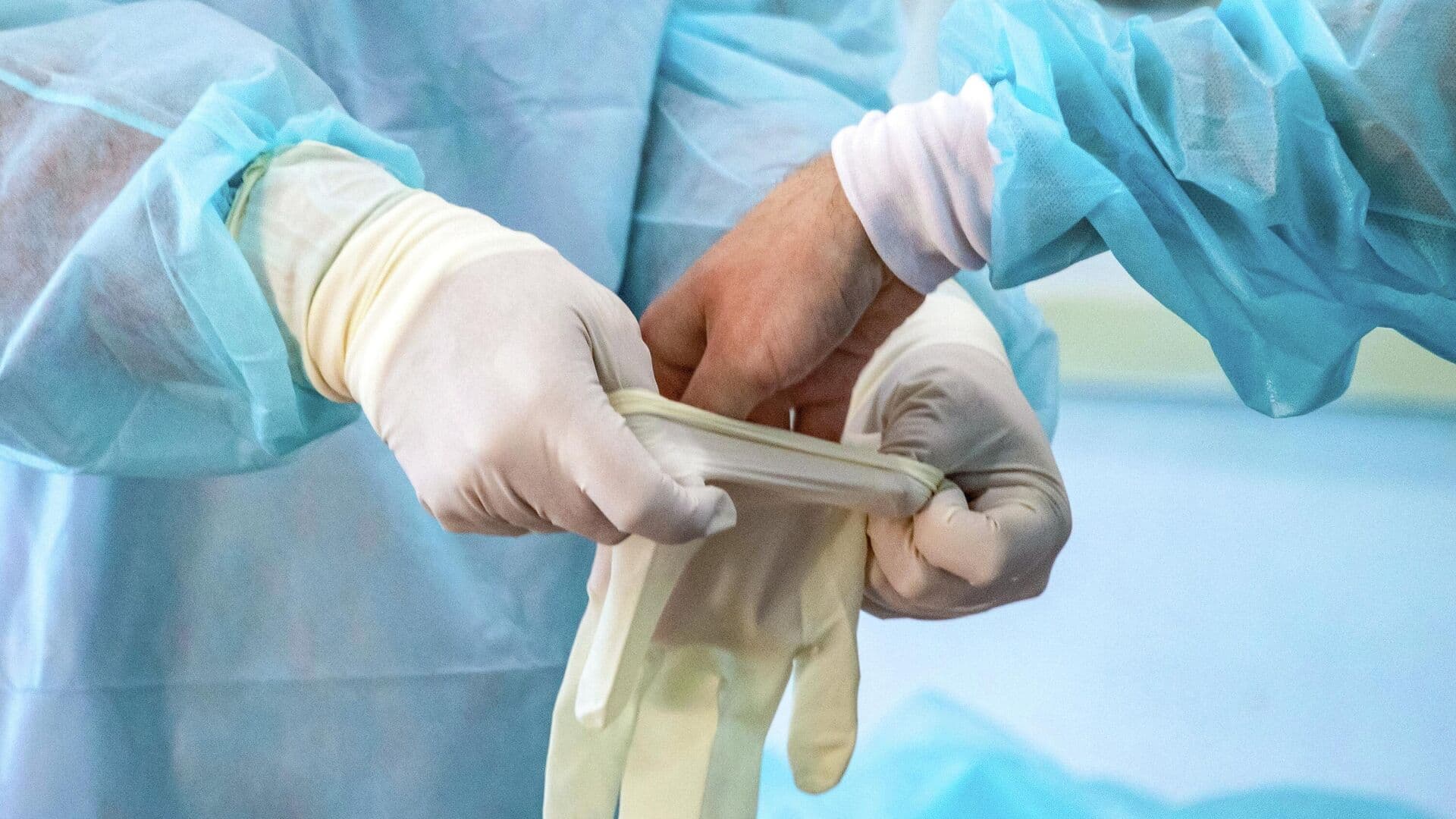 Два хирурга московской клиники предстанут перед судом за смерть пациента