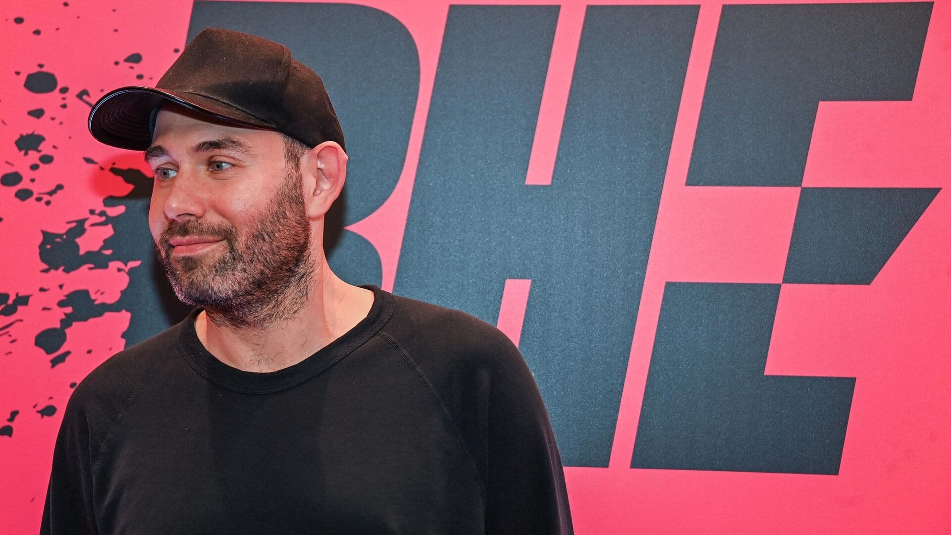 Слепакова* объявят в международный розыск