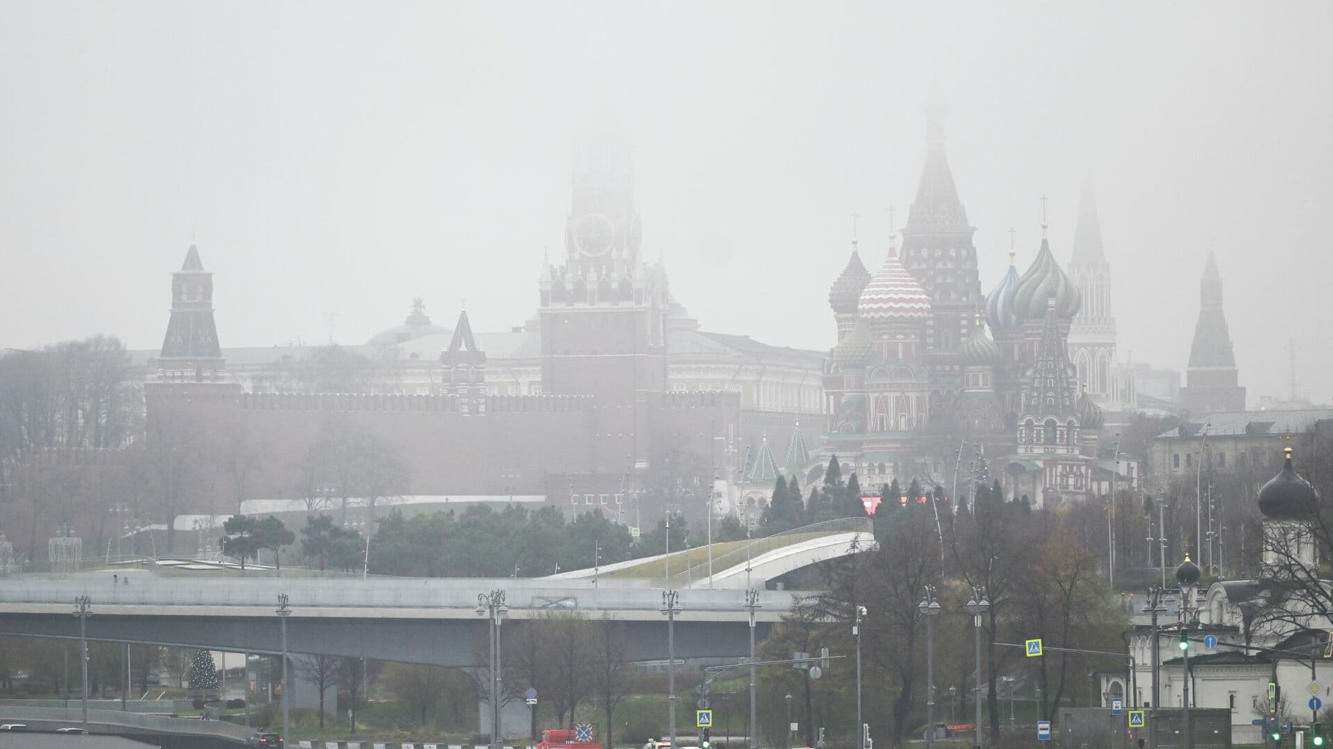 Синоптик рассказал, когда в Москве закончится дождь