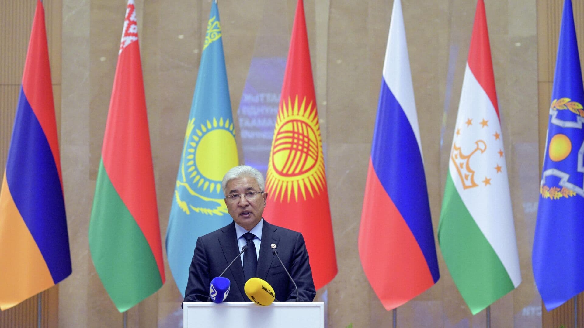 Международное право перестало работать, заявил генсек ОДКБ