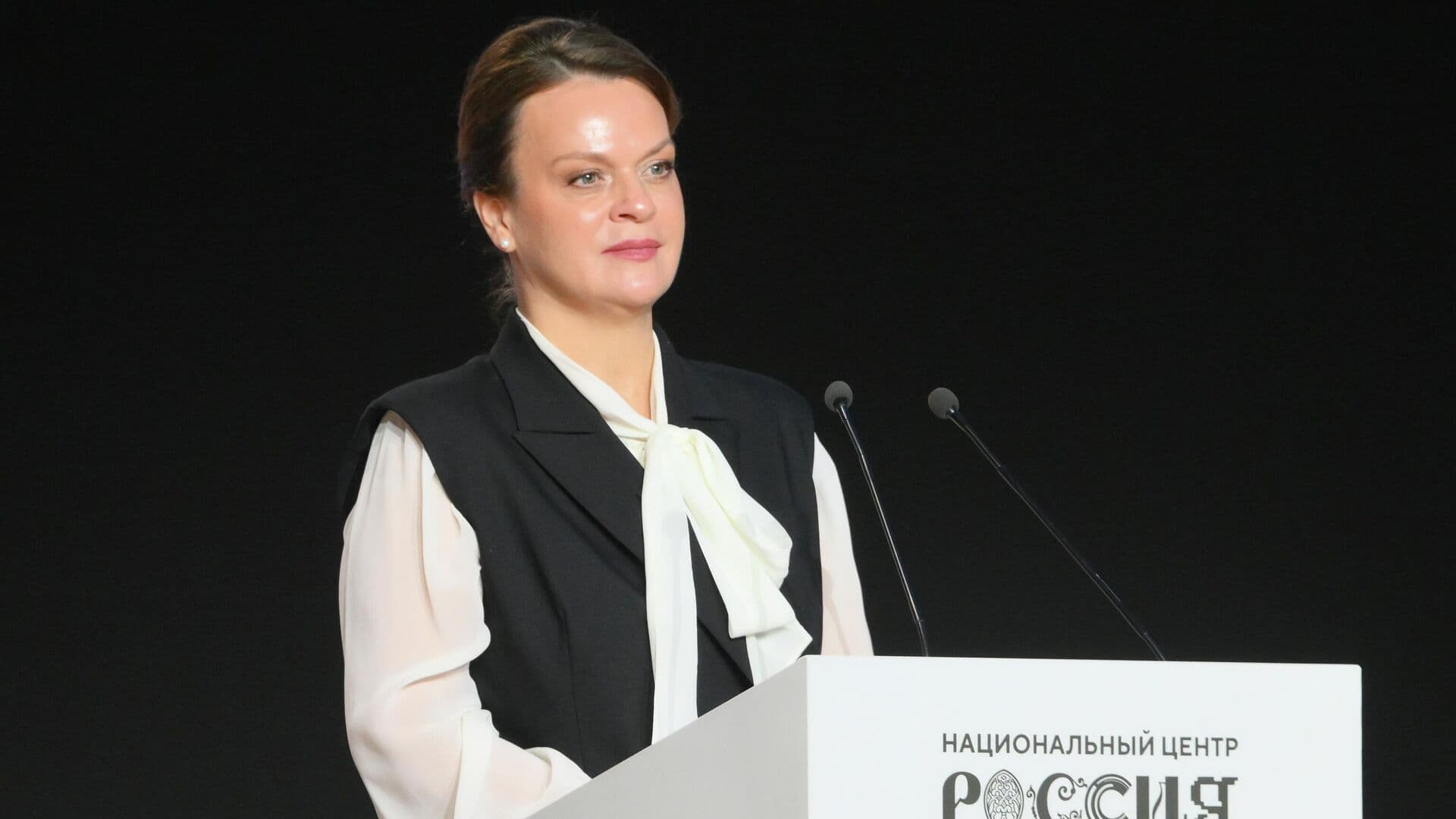 Анна Цивилева рассказала о жизни Звездного городка