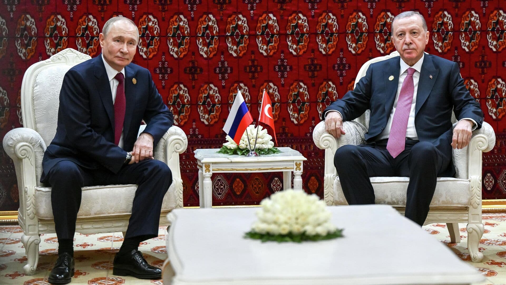 Эрдоган в разговоре с Путиным заявил, что Анкара не одобряет атаки на Иран