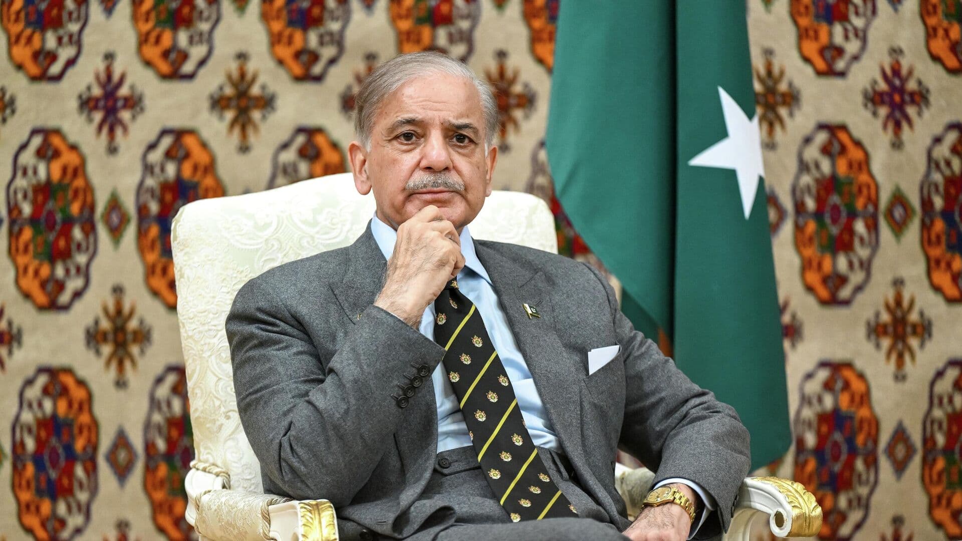 Премьер Пакистана планирует посетить Россию