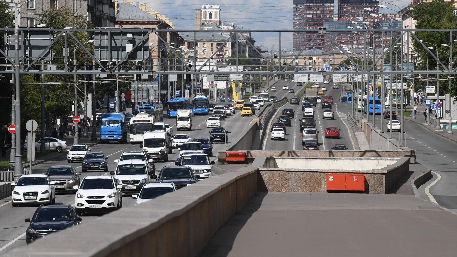 В Москве открыли движение по Паромной улице