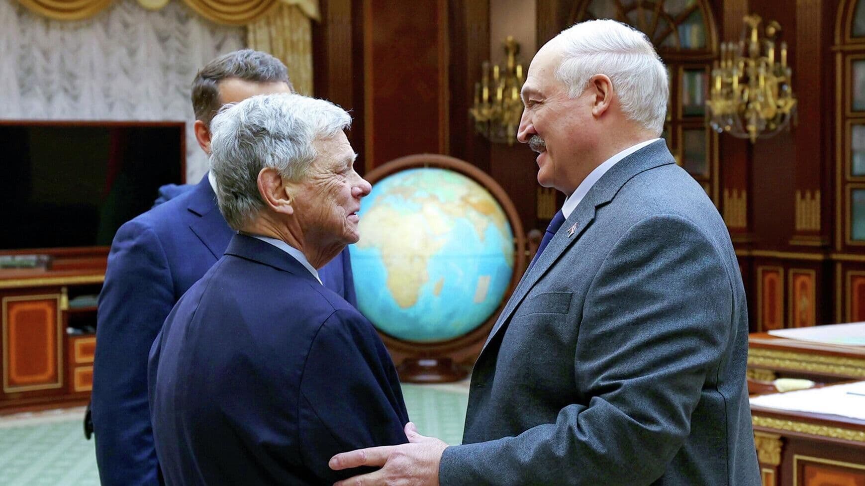 Ситуация в отношениях США и Белоруссии значительно улучшилась, заявил Коул