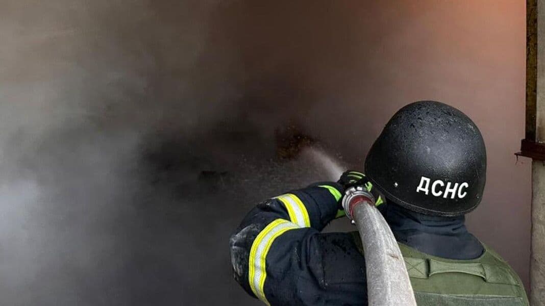 В Днепропетровске взрыв в отделении полиции квалифицировали как теракт