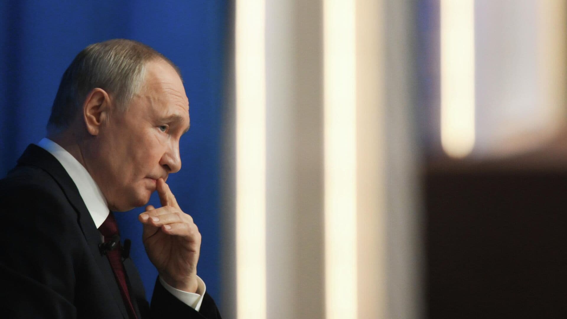 Путин заявил об обострении ситуации на мировых рынках