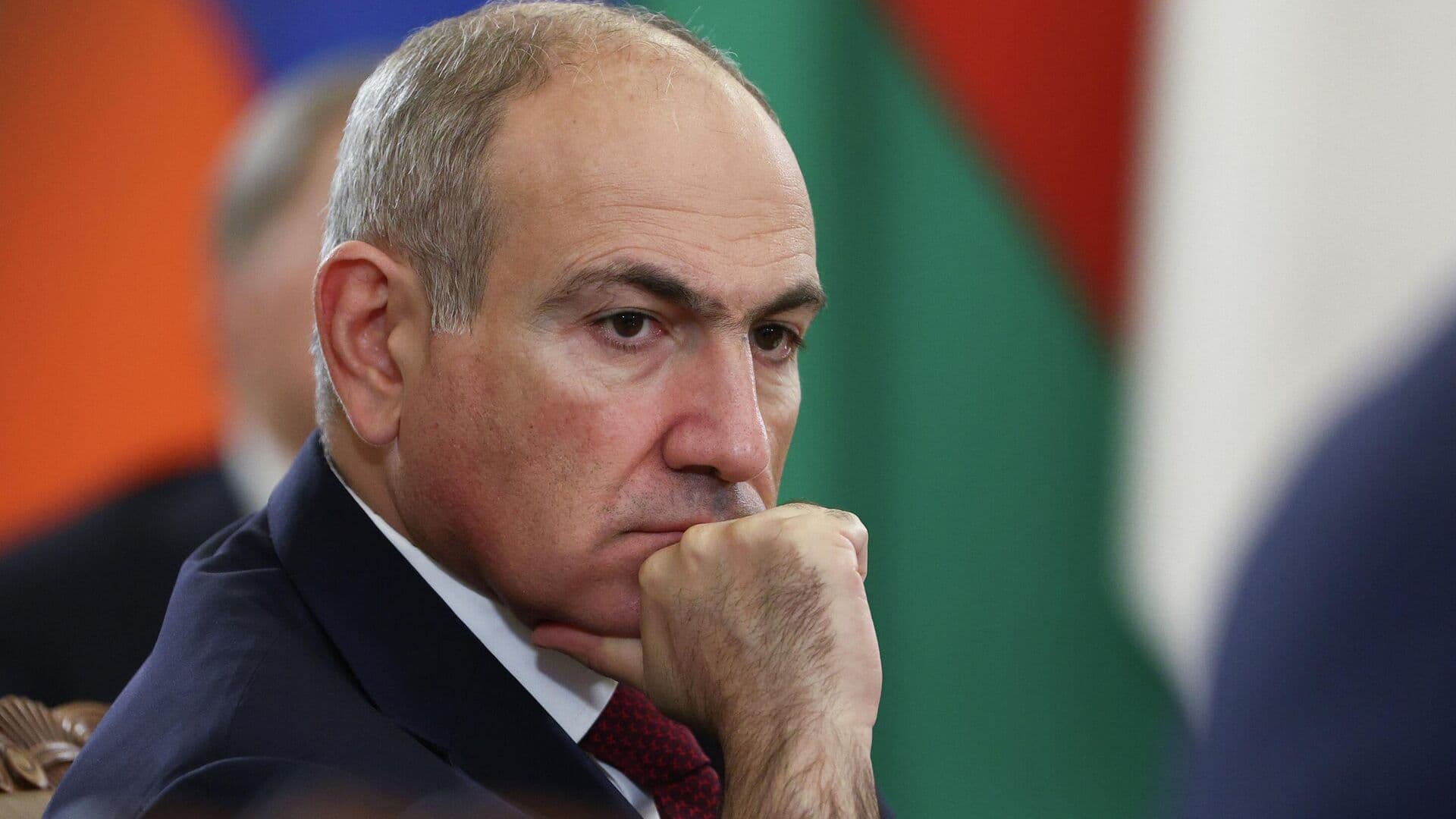 Пашинян надеется, что сможет экспортировать товары через Азербайджан