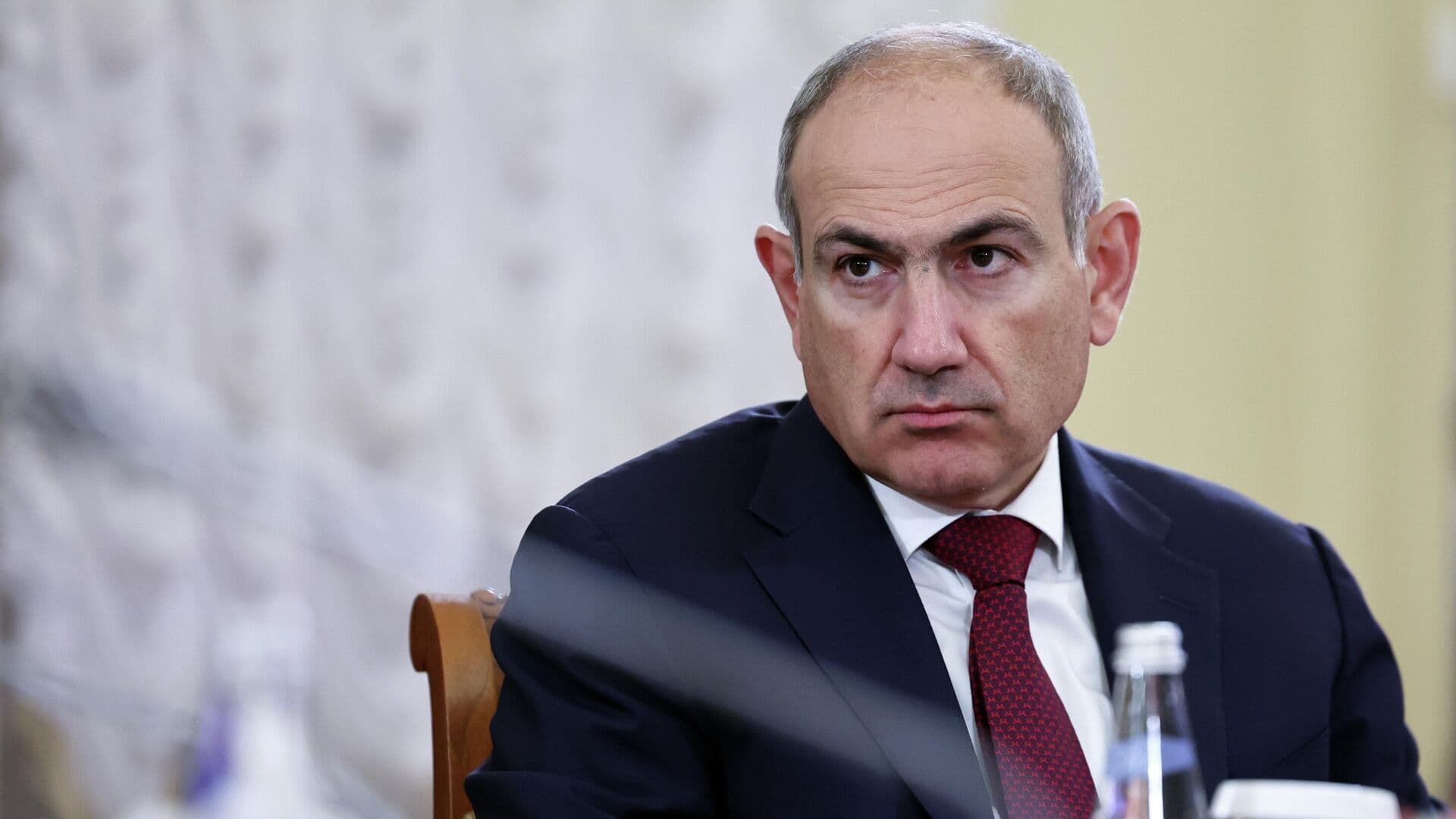 Пашинян обсудил с Путиным восстановление приграничной части железных дорог