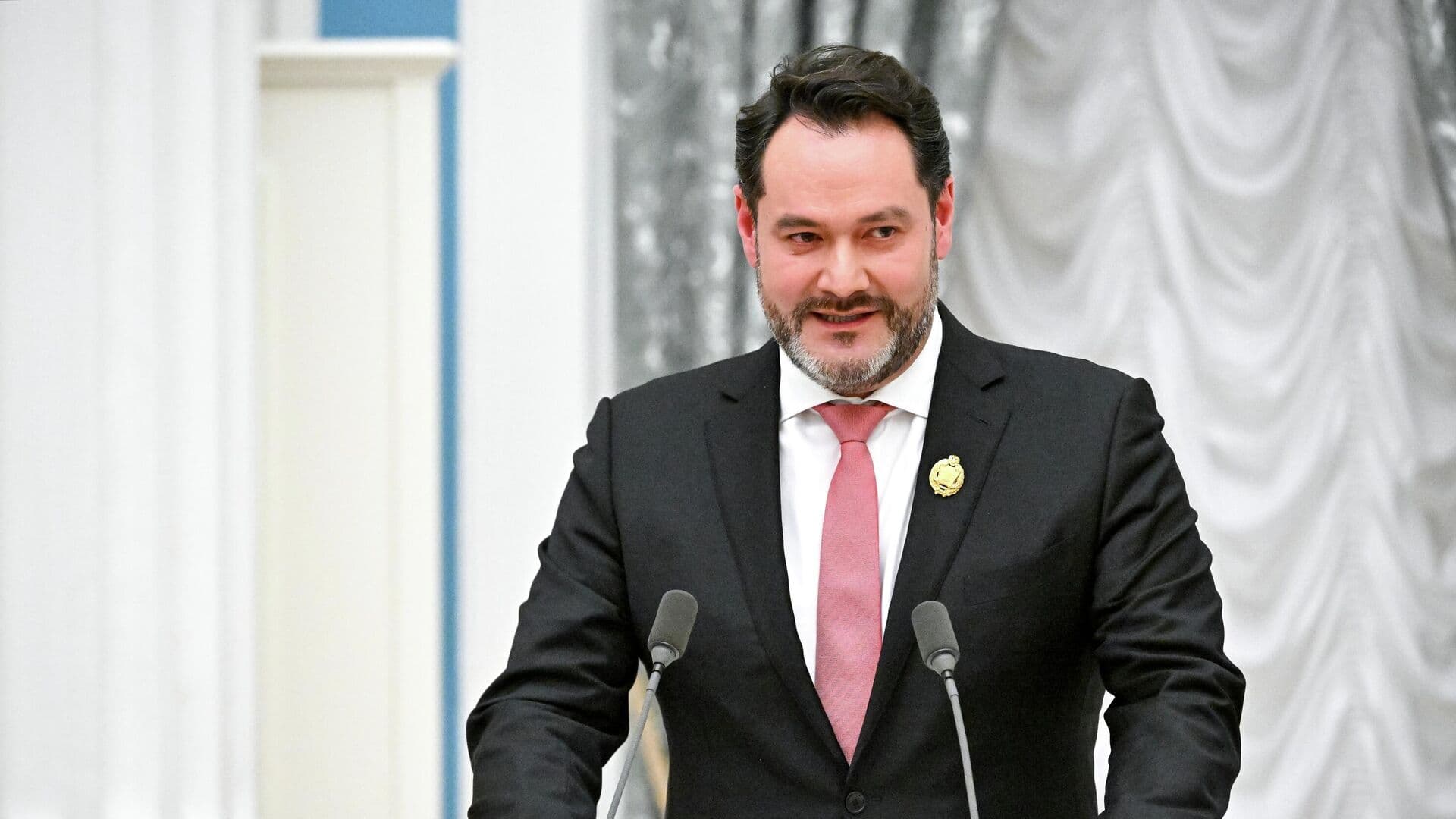 Пахмутова назвала назначение Абдразакова заслуженной наградой за талант