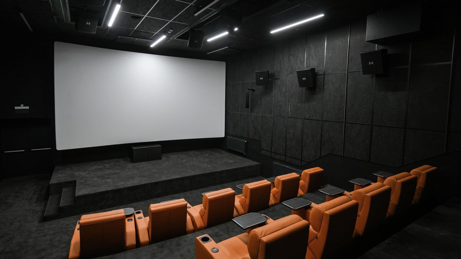 Российское кино выстояло перед западными санкциями, заявили в Минкультуры