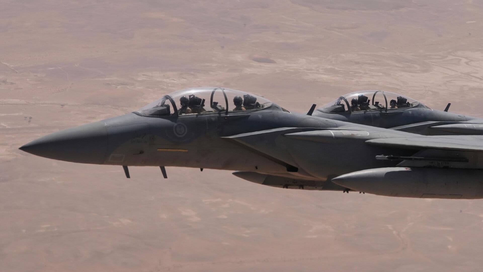 В США опровергли сообщение о сбитом в Ираке истребителе