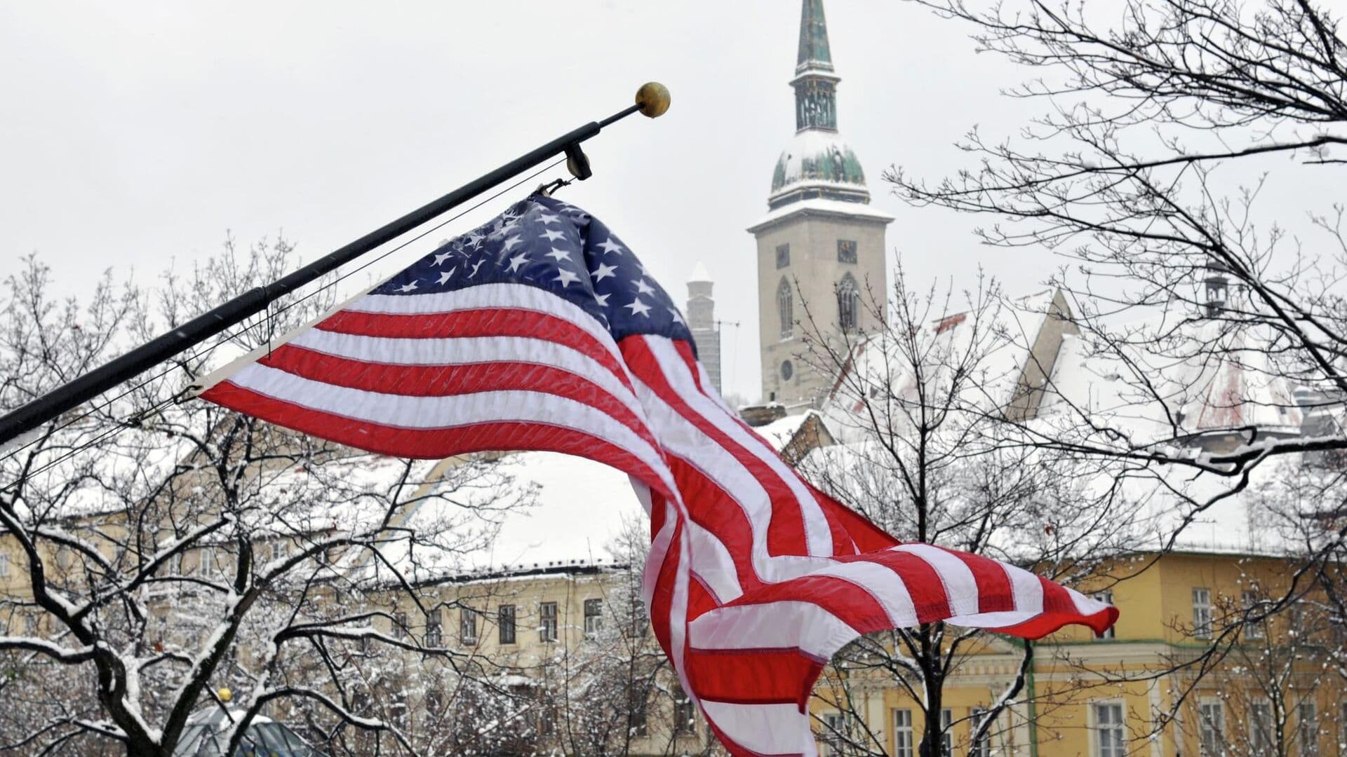 Политолог назвал статьи о планах США по Украине попыткой успокоить Киев