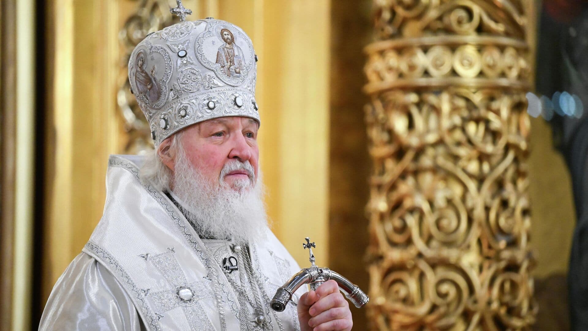 Патриарх Кирилл поблагодарил Путина за возвращение икон РПЦ