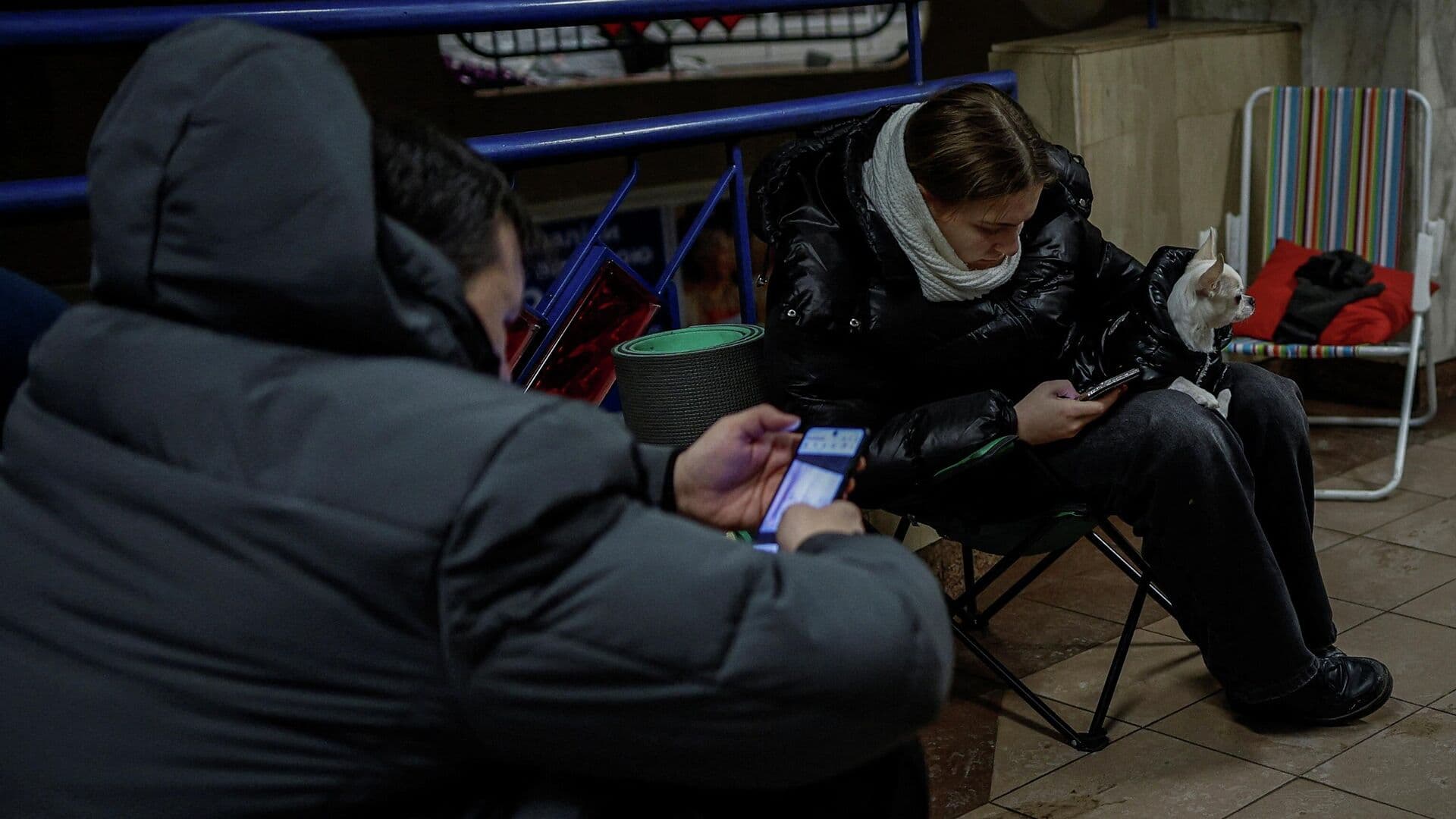 В десяти украинских областях объявили тревогу