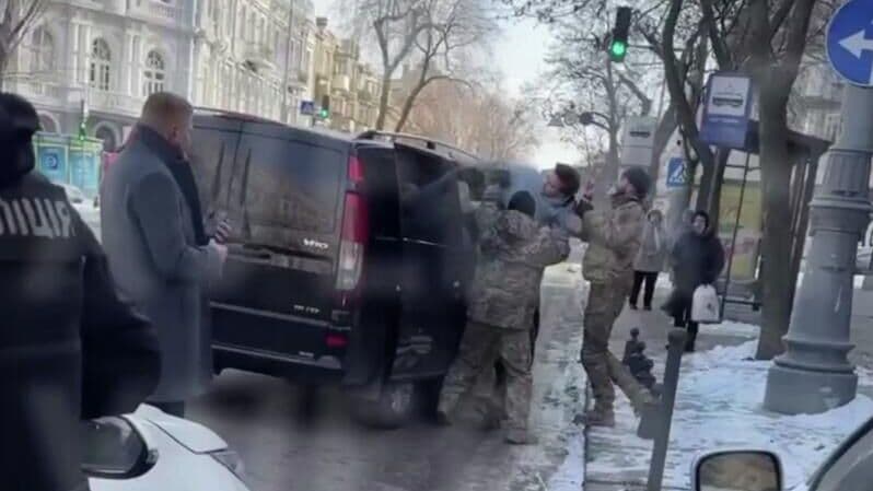 Пленный рассказал, где ТЦК отлавливают людей в Днепропетровске