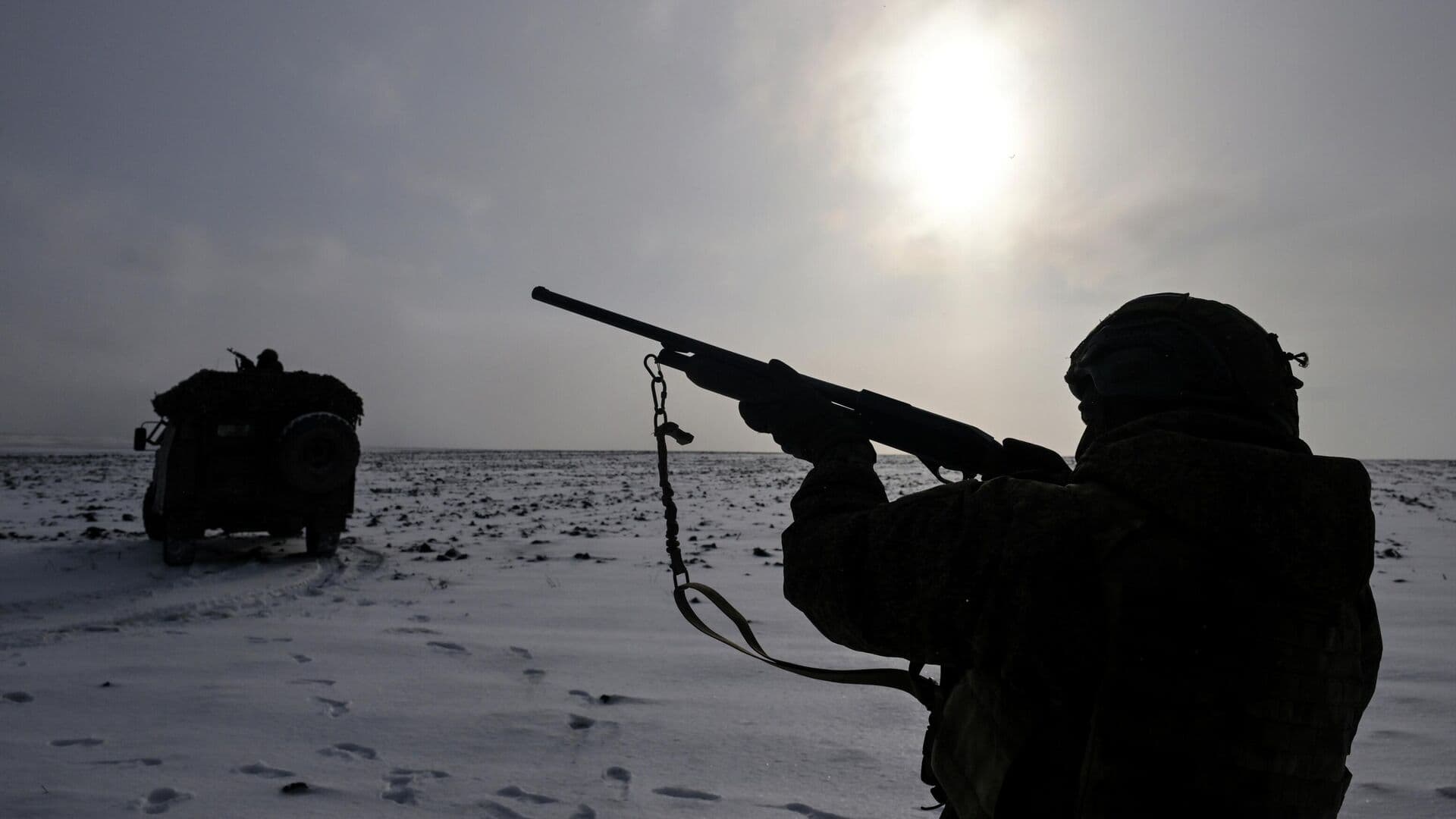 Бойцы "Запада" улучшили тактическое положение