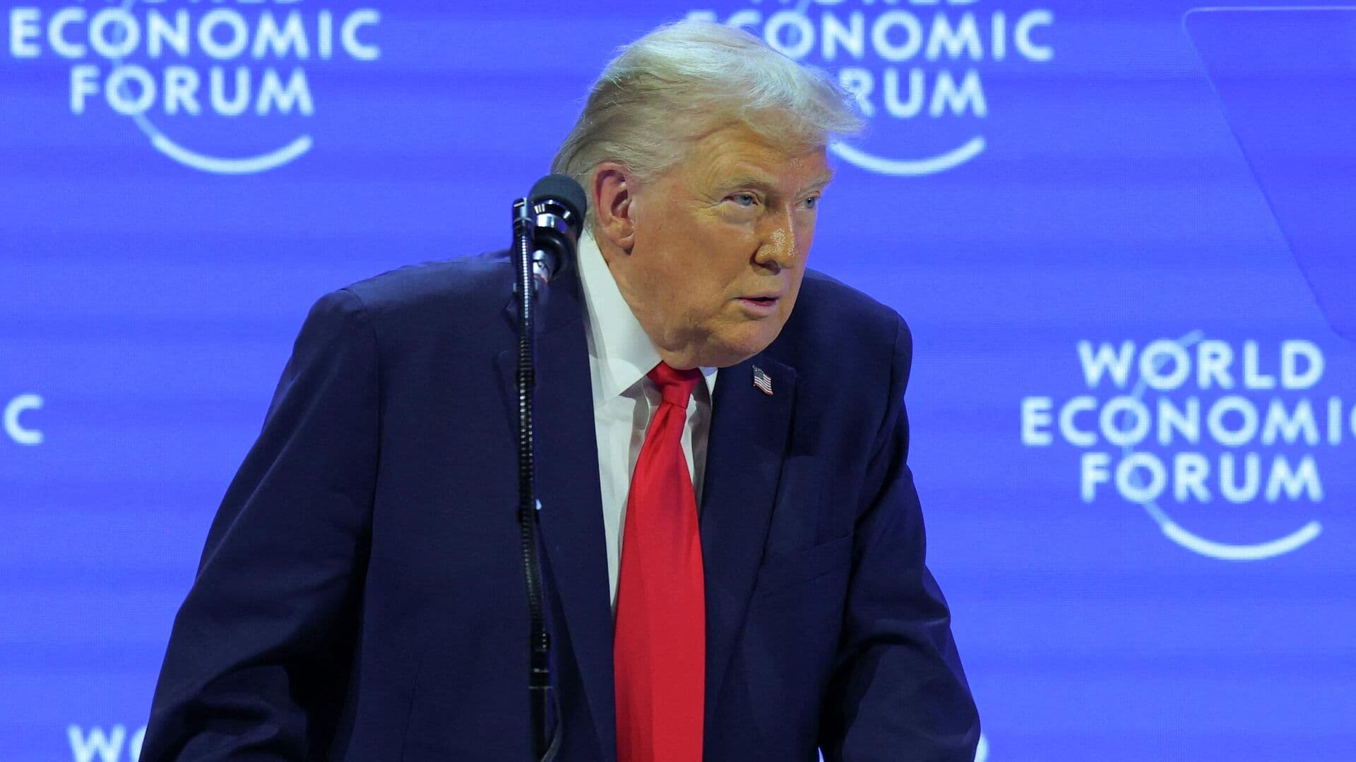 Трамп сообщил, что разговаривал с Путиным