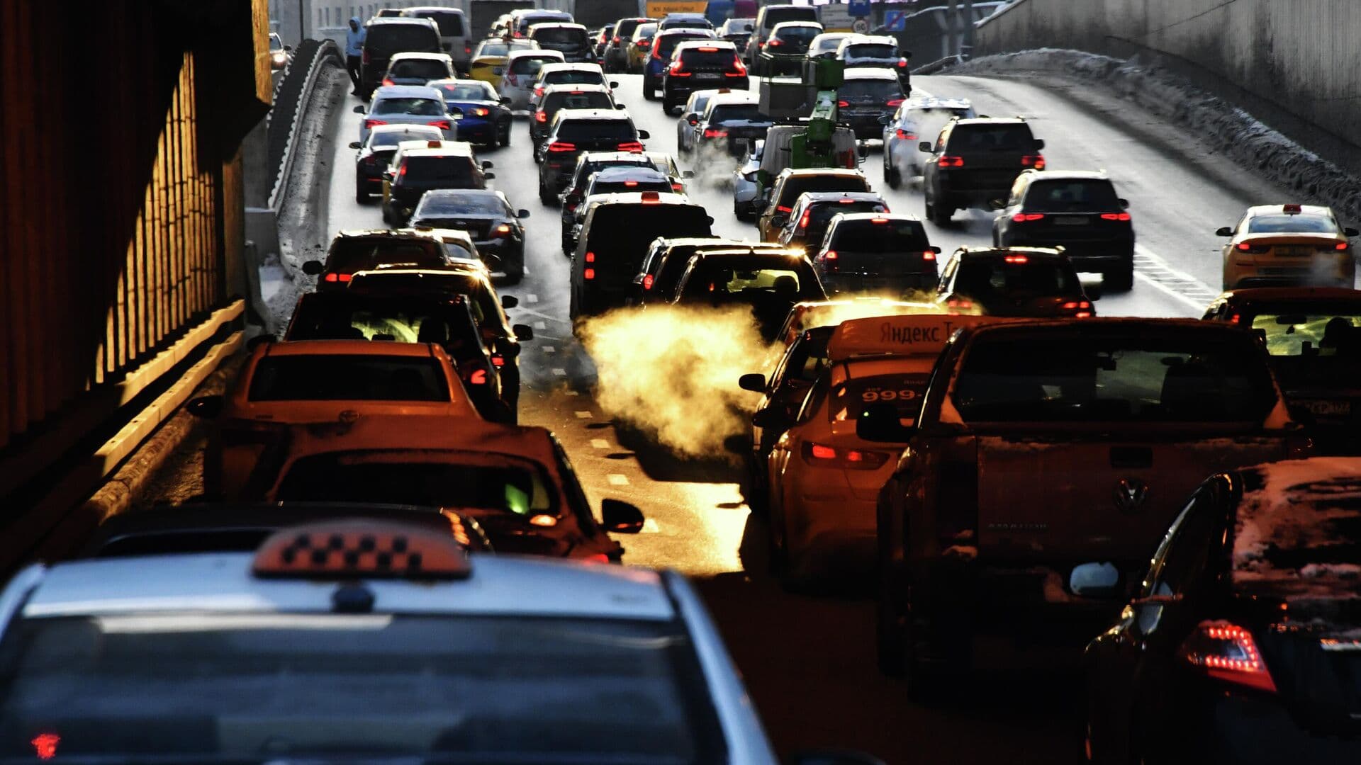 Движение в центре Москвы восстановили после ДТП