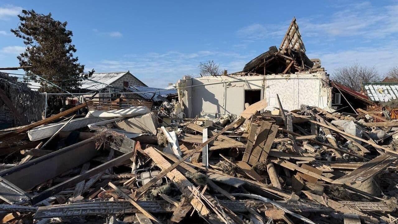 Атака ВСУ на ДНР привела к повреждению десяти жилых домов