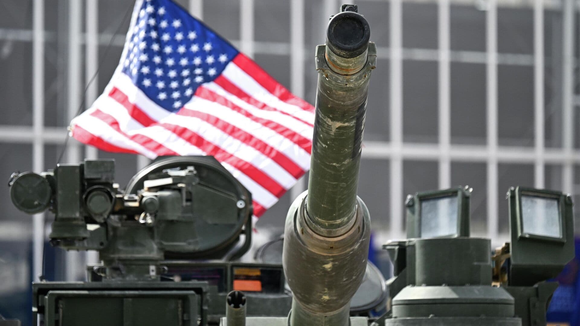 Большая часть боеприпасов США хранится за пределами страны, заявил Трамп