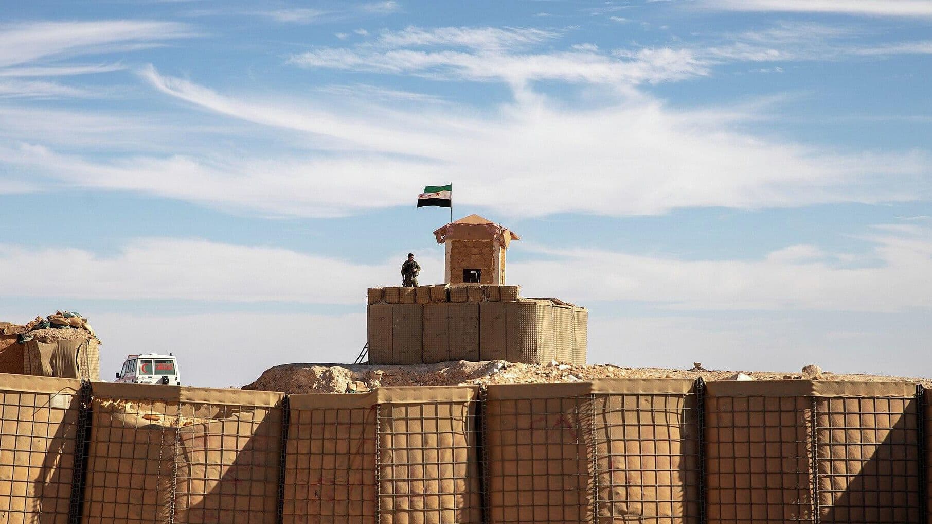 СМИ: армия Сирии заявила об обстреле ее военной базы из Ирака