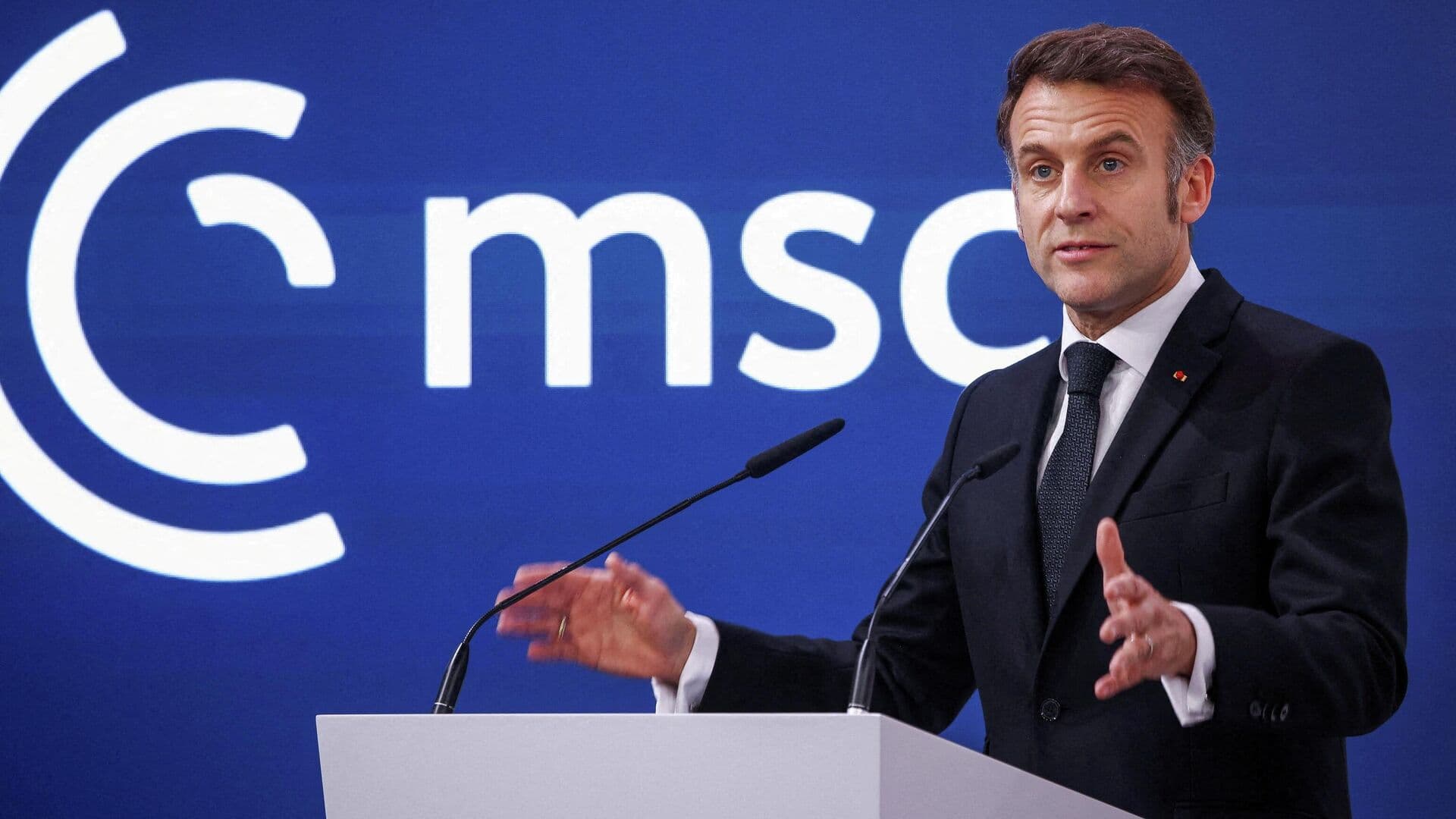 Макрон отказывается пересмотреть санкции против российской нефти