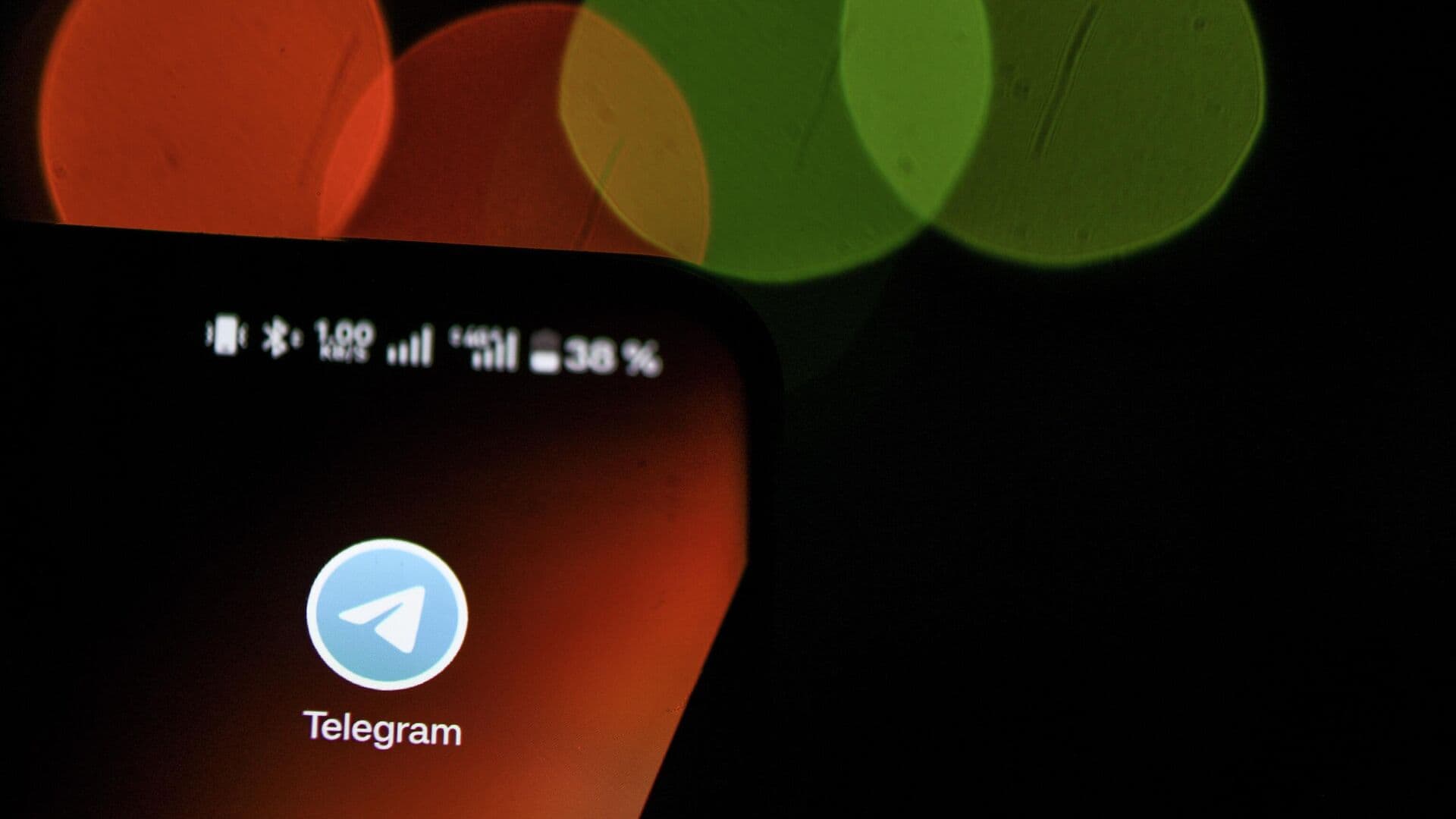 Отчет: Telegram и Facebook* сравнялись по числу случаев мошенничества