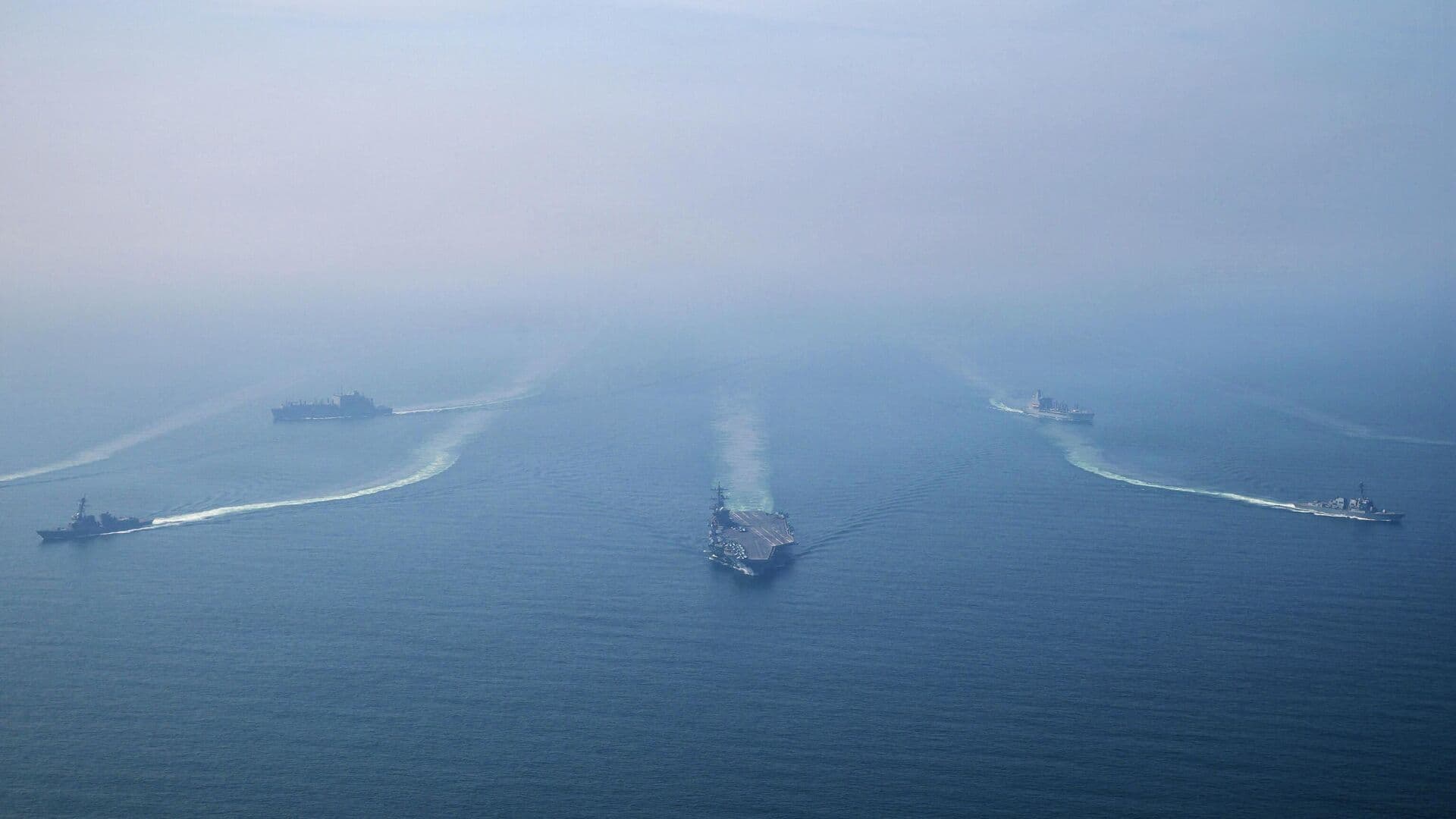 Эксперт рассказал, что означает наращивание сил США на Ближнем Востоке