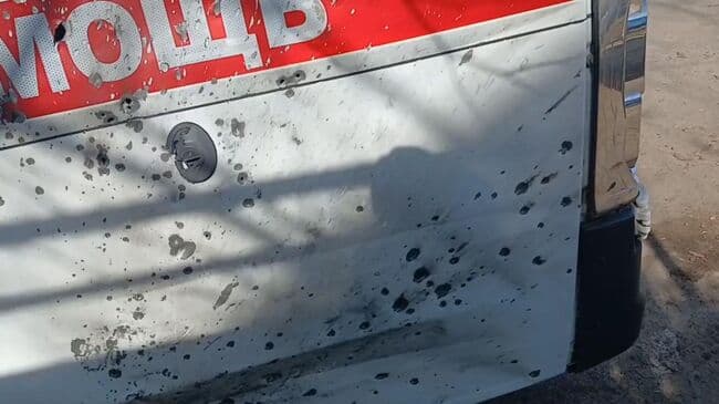 В Херсонской области два автомобиля подорвались на минах