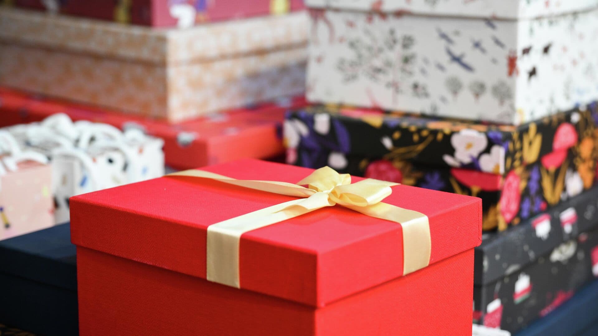 Юрист рассказала, может ли бывший партнер требовать вернуть подарки