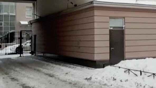 Появились подробности о состоянии мальчика, выпавшего из окна в Петербурге