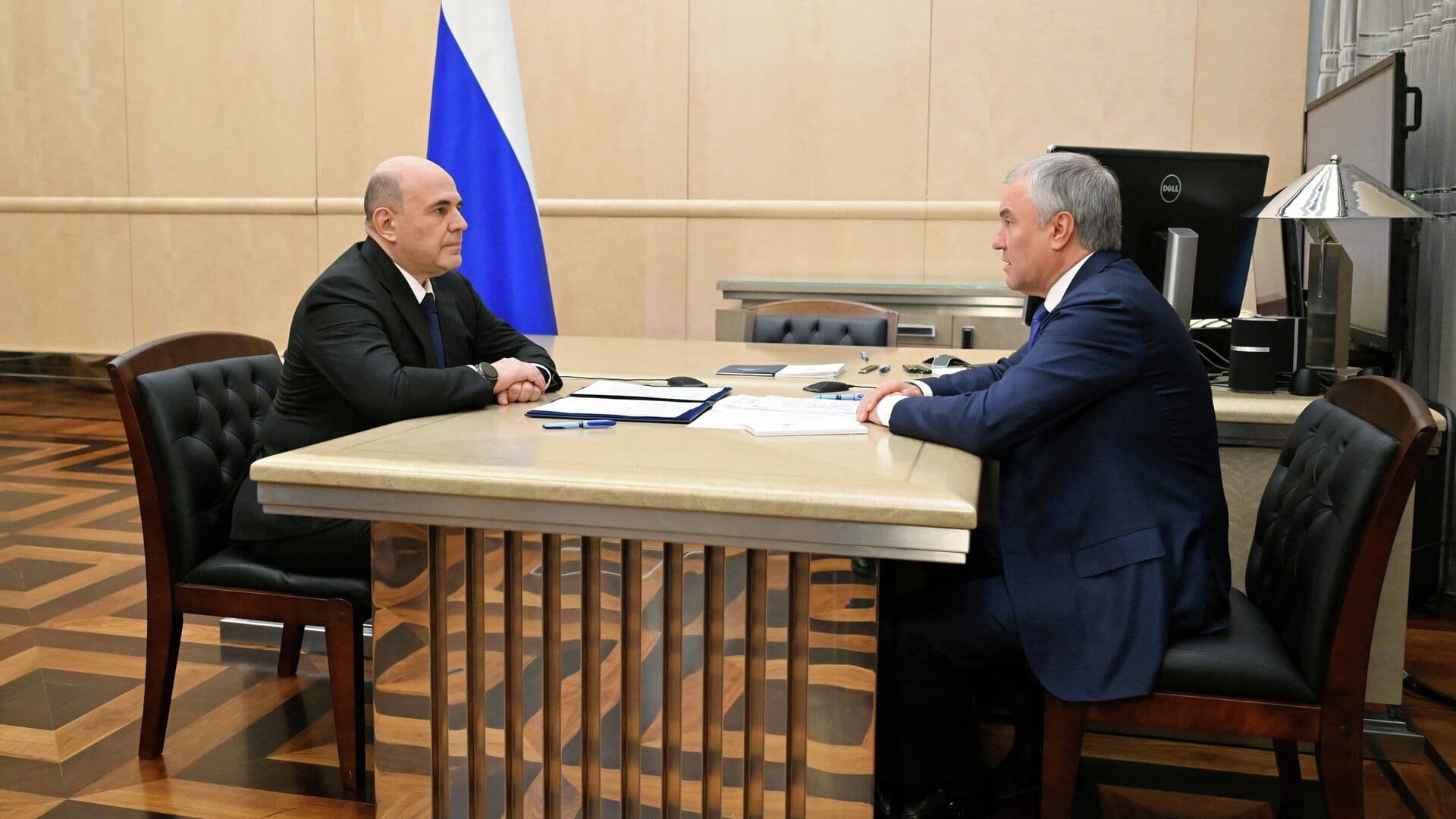 Мишустин назвал отчет правительства в Госдуме важным рабочим форматом