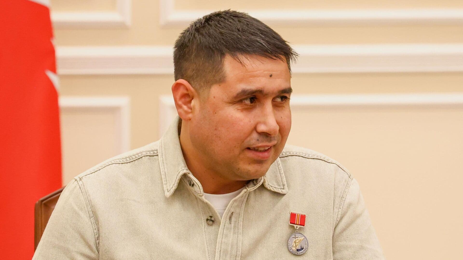 Жена дворника, спасшего ребенка в Петербурге, рассказала о его доброте