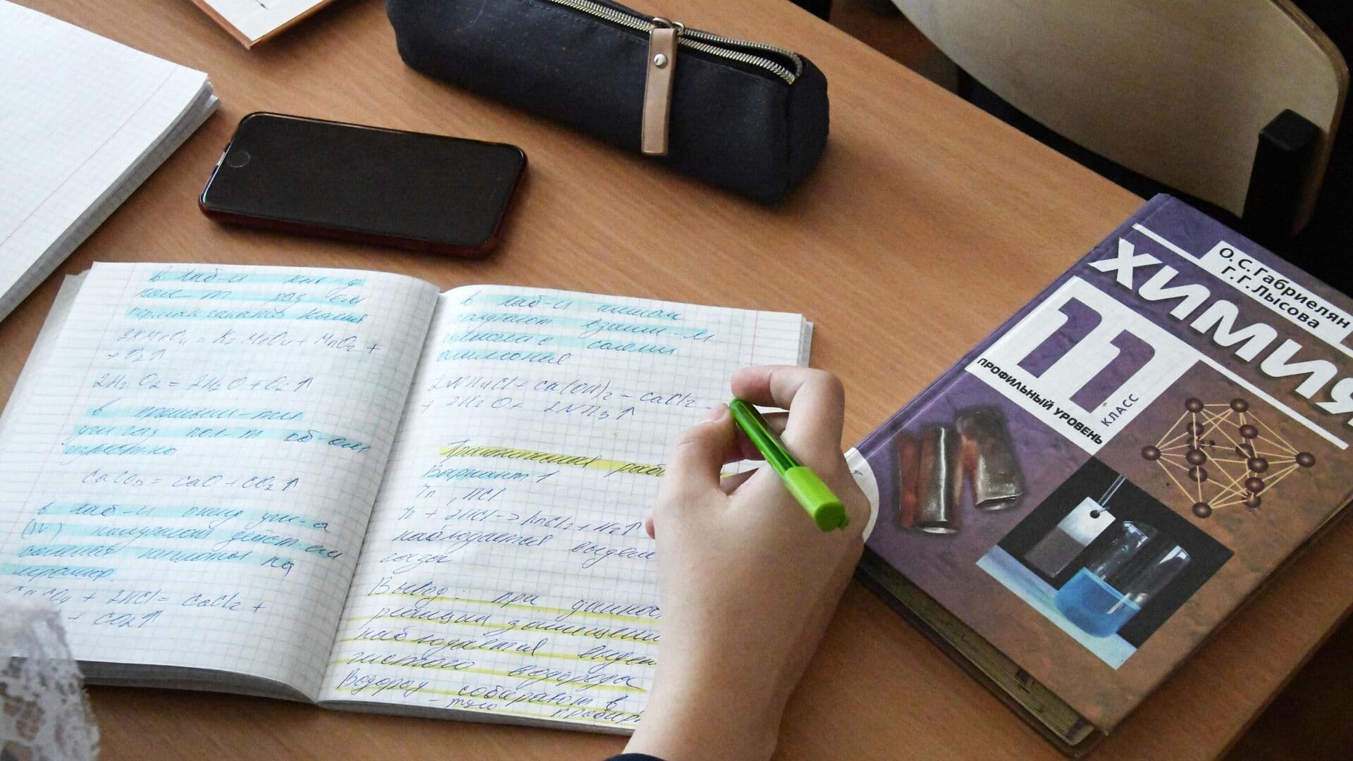 Чернышенко рассказал о создании более миллиона новых мест в школах