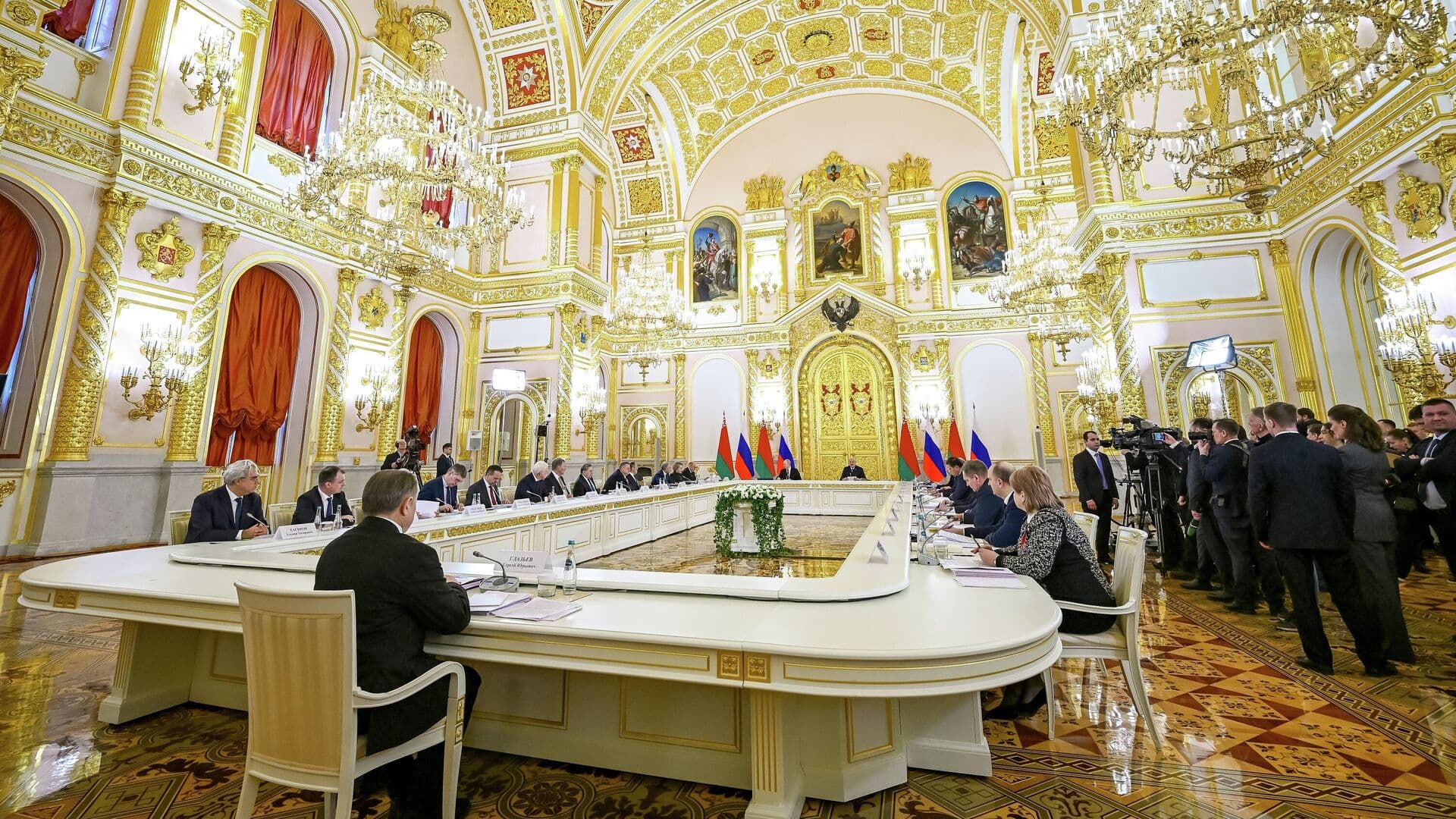 Путин и Лукашенко продолжают общение