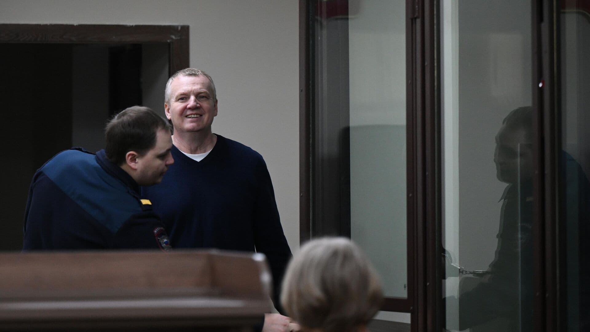 Экс-главврач больницы в Балашихе признал вину в получении взяток