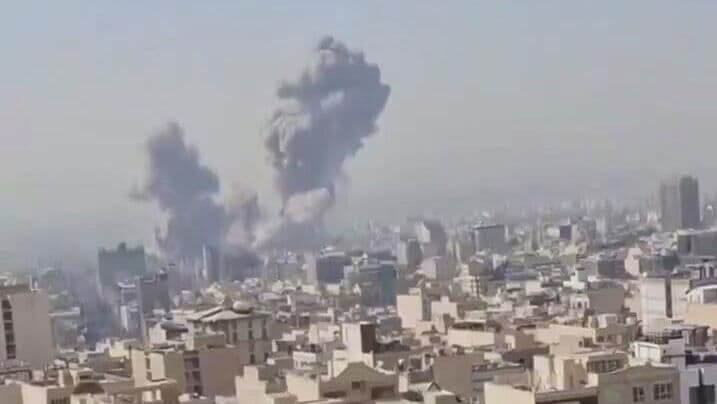 Израиль нанес удар по Ирану