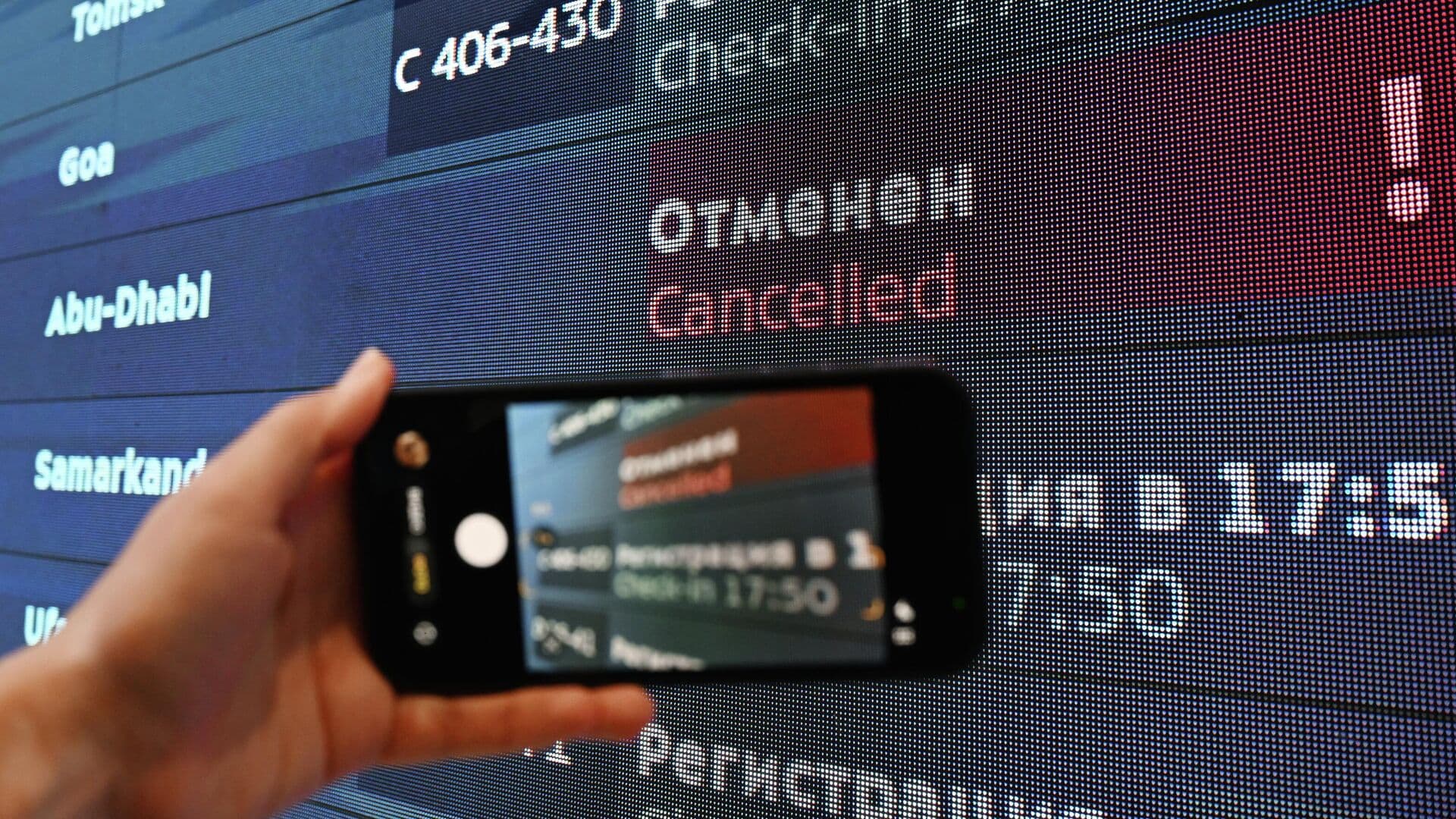 Туристов предупредили об очередном переносе рейса из Дубая в Петербург