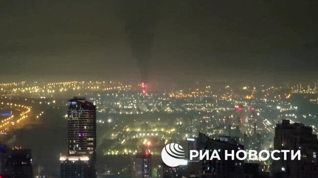 Жителей Дубая призвали отправиться в укрытия из-за угрозы ударов