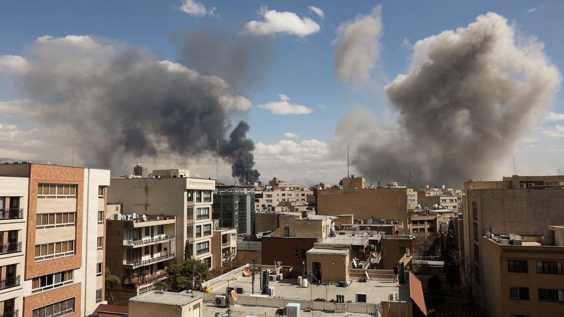 Лавров и глава МИД ОАЭ высказались за прекращение операции против Ирана