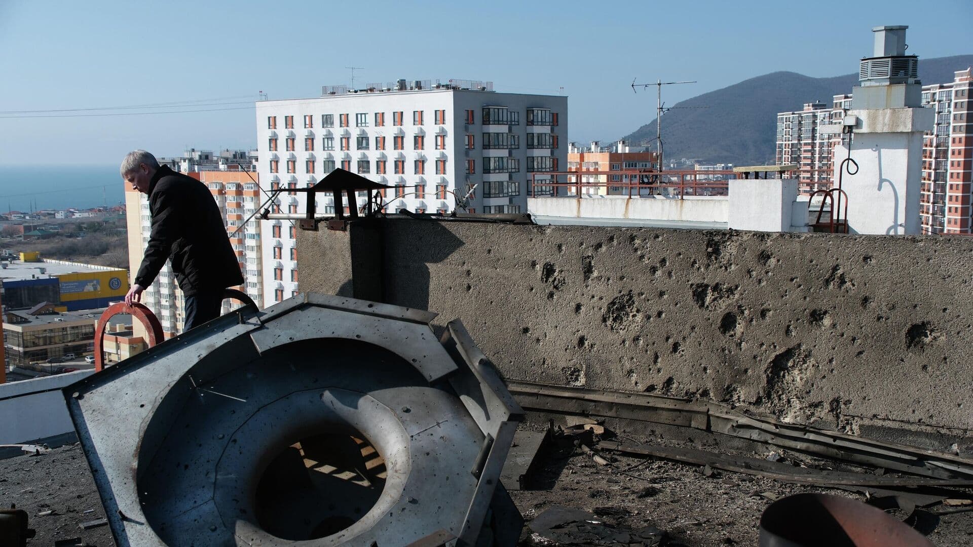 Детсад, поврежденный при атаке БПЛА на Новороссийск, закрыли до вторника