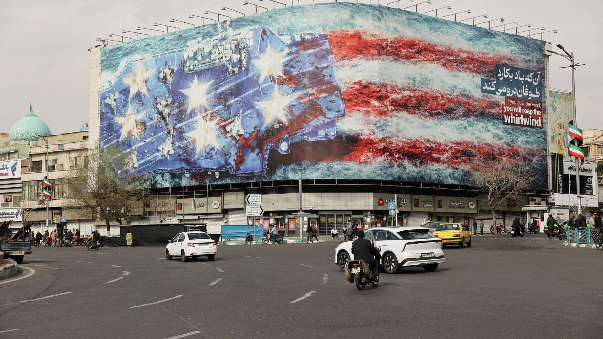 США за сутки операции против Ирана поразили свыше тысячи целей